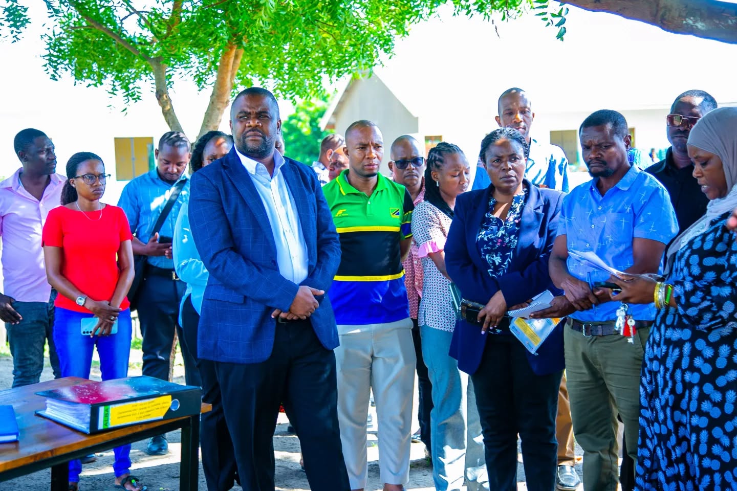 MWENYEKITI WA HALMASHAURI YA MJI BAGAMOYO AZUNGUMZA NA WDC KATA YA MAPINGA NA KEREGE..