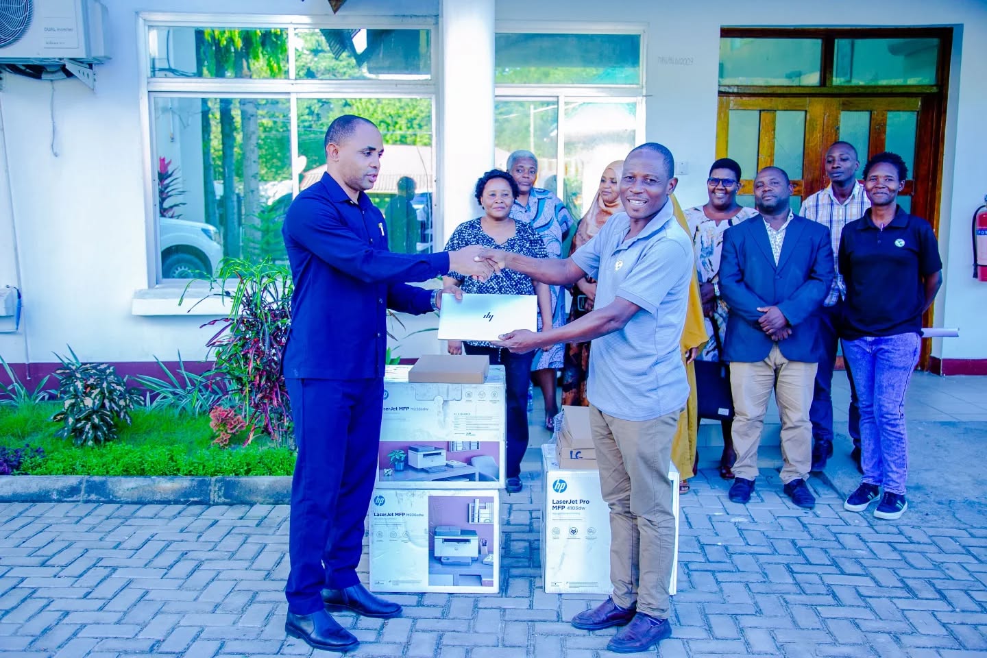 MAKABIDHIANO YA VITENDEA KAZI.